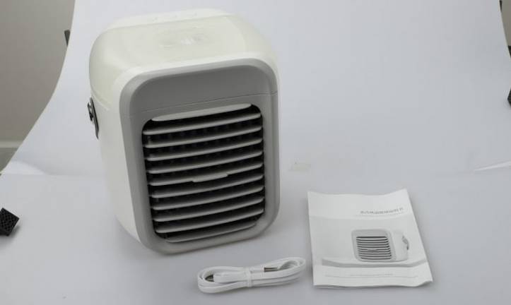 Personal Air Conditioner Blaux